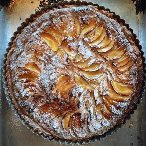 Apple frangipane tart