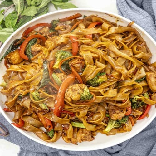 Bangkok Betty — Drunken noodles (pad kee mao)